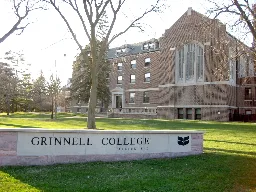 Grinnell Undergraduate Workers Have Won a First Contract