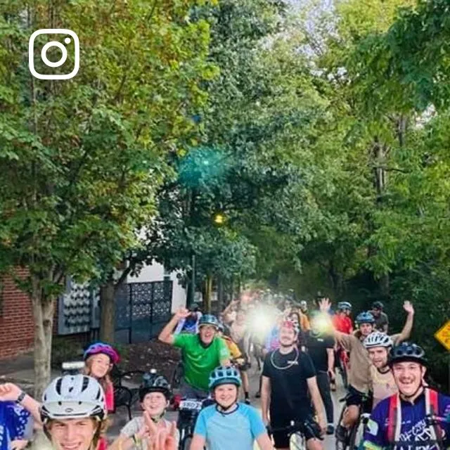 City of Fayetteville, Arkansas on Instagram: "Who's down for a community slow roll?! The popular "Slow Roll Glow Ride" returns this week, as part of @fayettevillear's First Thursday on the Historic Downtown Square.

What's a slow roll you ask? It's a group bike ride where the point is not to race, but to relax and enjoy good company and good vibes. For this one, we'll provide free glow sticks and lights to decorate before we roll out at 6 p.m.

Don't have a bike? All wheels welcome! Roller skaters, skateboarders and e-scooters riders can join the fun!

This is a kid-friendly ride, but it's 4 miles and there are a few hills, so Strider bikes and training wheels are not advised."