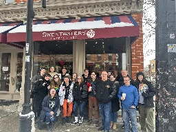 Sweetwaters baristas in Ann Arbor voting Thursday on whether to form a union ⋆ Michigan Advance