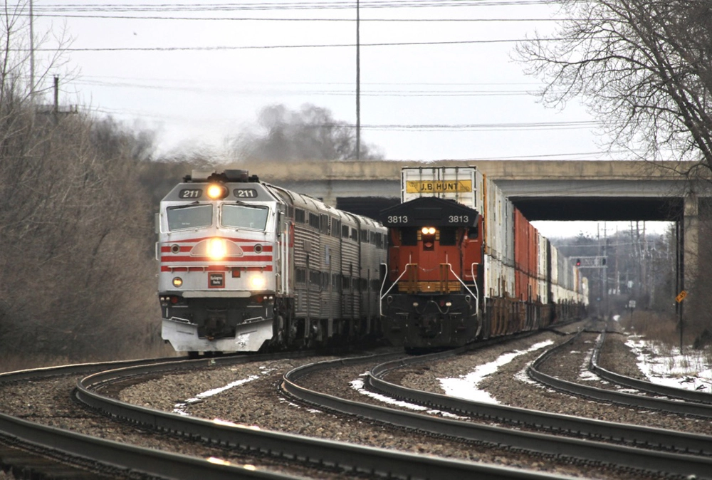 Metra to close remaining ticket windows - Trains